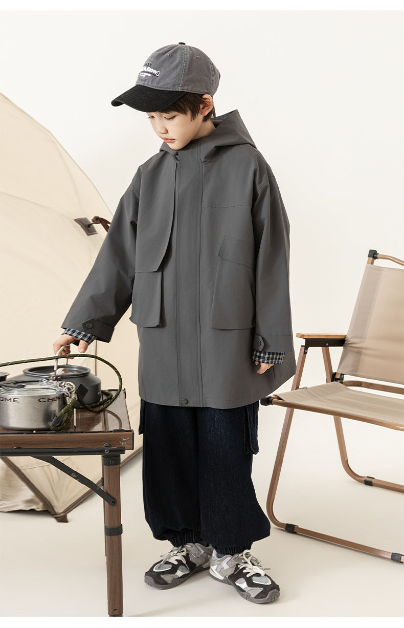 Brave Explorer Windbreak Coat