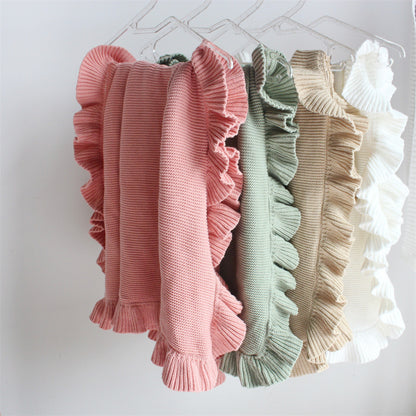 DreamKnit Ruffle Blanket