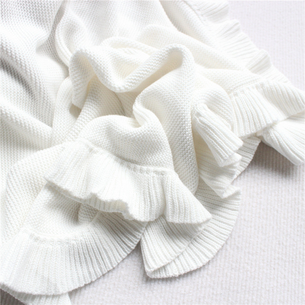 DreamKnit Ruffle Blanket